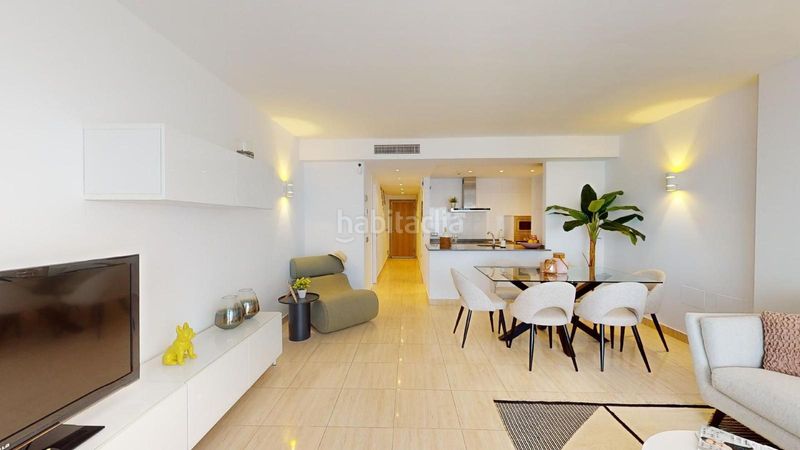 Foto f05fa320-0379-429b-8a8e-86321d302f10. Dachwohnung in avenida dEl Higuerón 3v in El Higuerón Fuengirola
