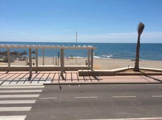 Rent Apartment in Paseo marítimo rey de españa 80. Apartamento corta temporada en primera linea de playa