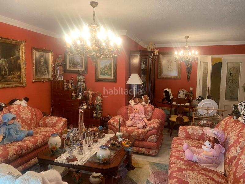 Foto 80f79954-aa50-4e4a-b914-91c1d8c99415. Piso en calle río mesa 5v piso en venta en c/ rio mesa en Torremolinos