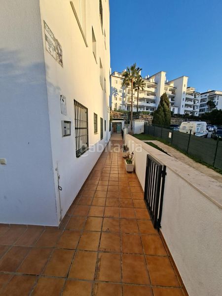 Foto 42fffe9e-aaca-4eb8-b87a-2ec6a7e92423. Pis a calle orfebres 2 a Riviera del Sol Mijas