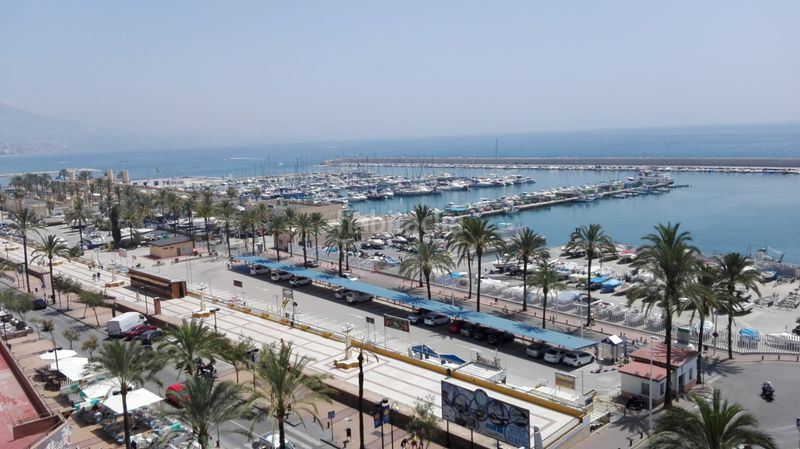 Foto 76f19fd3-446a-44b9-8a93-4148913f992e. Alquiler apartamento en paseo marítimo rey de españa 79 apartamento corta temporada con vistas al mar en Fuengirola