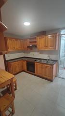 Pis a Rúa linares rivas 42. Piso en calle peatonal en sada