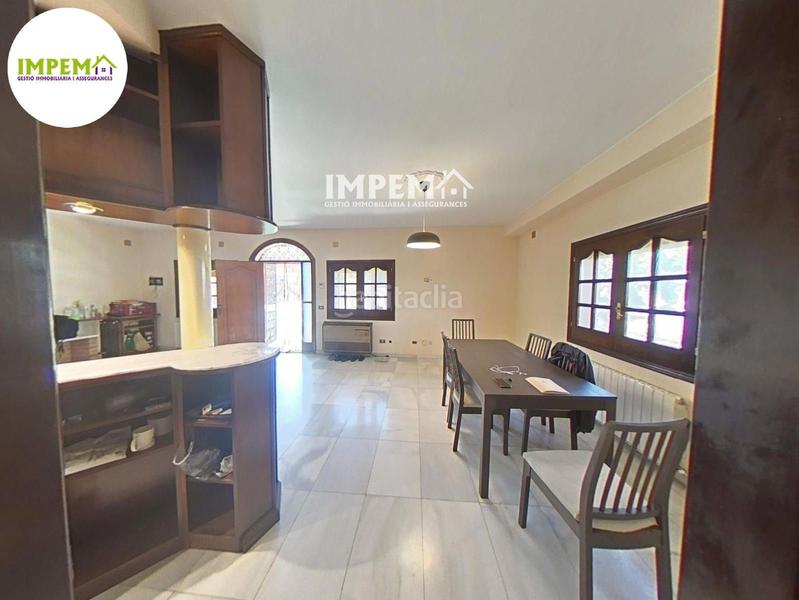 Foto 08f898f7-3ca1-4f98-945b-814eee3e6e6f. Chalet mit heizung parking pool in Masquefa