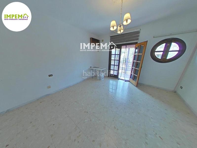 Foto 98f04475-174e-4a03-961f-c1d8997166c1. Chalet mit heizung parking pool in Masquefa