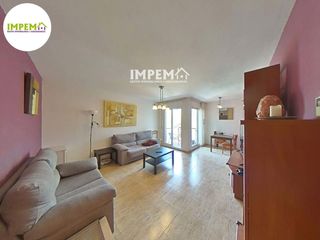 Flat in Piera. Piso en piera