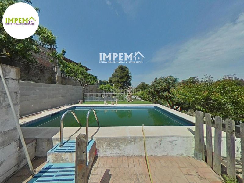 Foto cfb90f77-1061-47b7-89f9-18b1bc43f560. Xalet amb calefacció piscina a Masquefa
