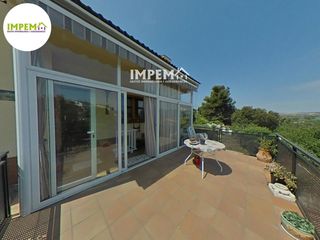 Chalet in Masquefa. Casa en can parellada masquefa