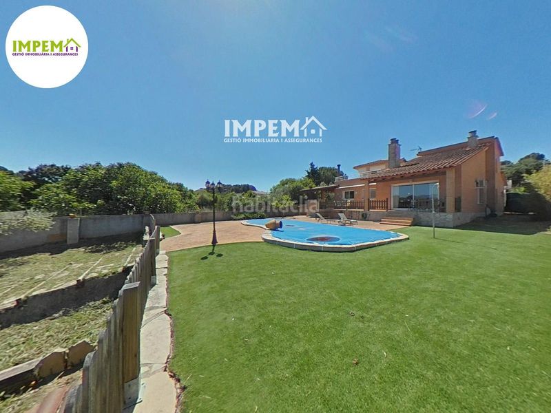 Foto a4996743-4643-4932-92d0-dd7b6e8b1276. Xalet amb aparcament piscina a Piera