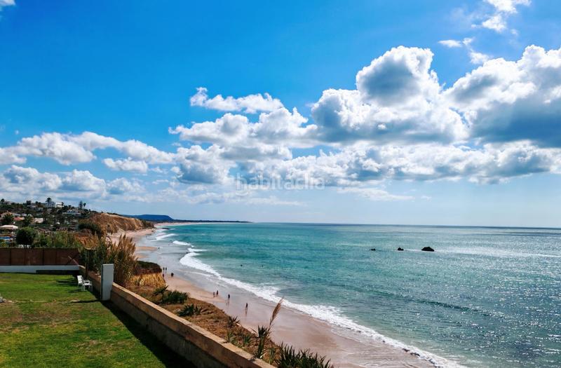 Foto 0842602f-621f-4f72-90a7-9fb94e975b1e. Casa a avenida extremadura 5 a Conil Conil de la Frontera