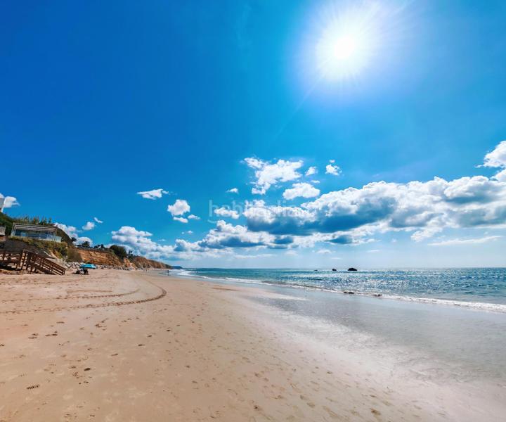 Foto 6fc77ba6-5561-49b9-87e4-1cf9634abb03. Casa a avenida extremadura 5 a Conil Conil de la Frontera