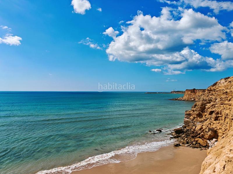 Foto 8f2ebb10-552b-45c9-a5df-17d40fdcf580. Casa a avenida extremadura 5 a Conil Conil de la Frontera