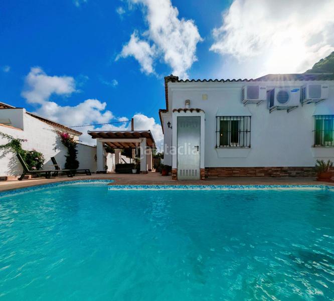 Foto 0a44f2b3-27a2-4119-ab66-c21af8ba4ad6. Chalet en Las Lagunas - Campano Chiclana de la Frontera