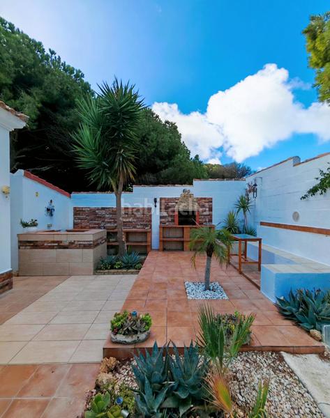 Foto b8906bf9-10fe-4c12-a547-ebd844121bbc. Chalet mit parking in Las Lagunas - Campano Chiclana de la Frontera