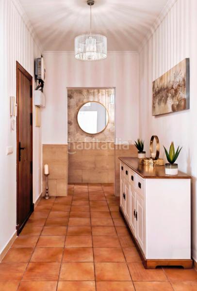 Foto ba3b4437-bbd2-4c99-a26c-41f1996fec1f. Chalet mit parking in Las Lagunas - Campano Chiclana de la Frontera