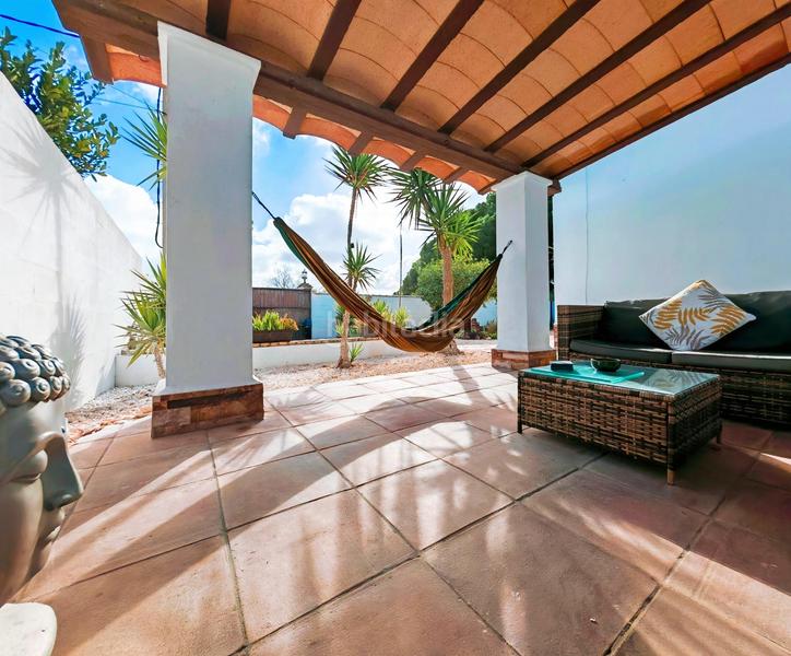 Foto 53bf791a-34cf-4ff3-9dbd-c3aa6a8085ad. Chalet avec parking dans Las Lagunas - Campano Chiclana de la Frontera