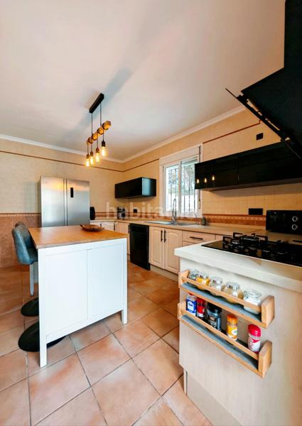 Foto 8798b11e-1f75-49df-a191-4e4e8dc050de. Xalet amb aparcament a Las Lagunas - Campano Chiclana de la Frontera