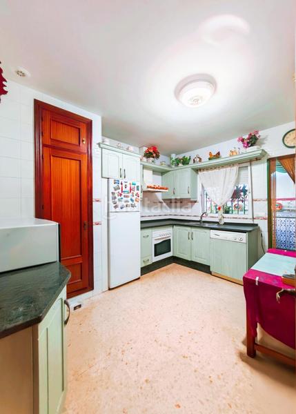 Foto 3bd8a9fa-a568-4dfe-90f7-e30ecd744fae. Xalet amb piscina a Los Gallos Chiclana de la Frontera