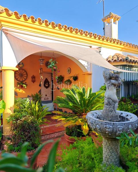 Foto d100a19e-4c17-4b43-a518-8a57fcba3b33. Xalet amb piscina a Los Gallos Chiclana de la Frontera