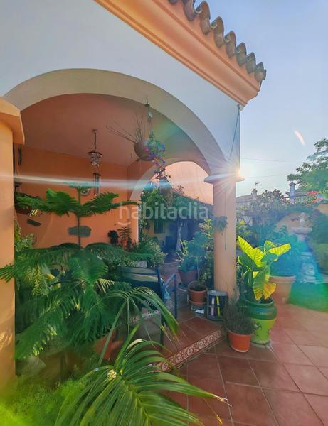 Foto efbba54e-ddf3-43bc-8a97-8e9a09b7d557. Xalet amb piscina a Los Gallos Chiclana de la Frontera