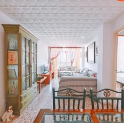 Etagenwohnung in Calle de Hormaza