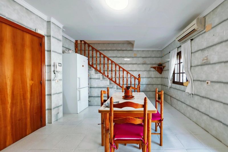 Foto 4b633acb-4eed-4707-a021-eb95cd589c29. Casa amb aparcament a Vejer Vejer de la Frontera