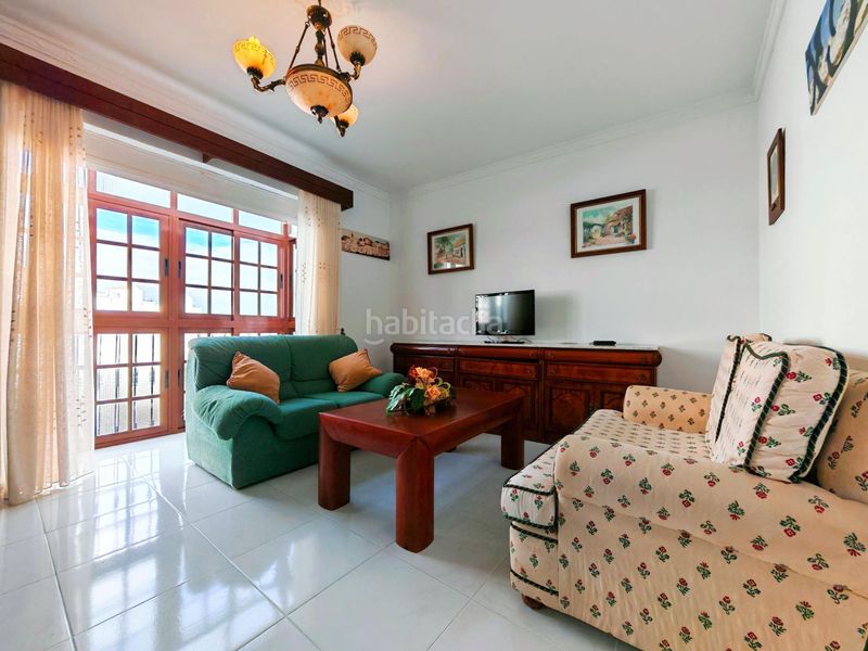 Foto f7cf7a5d-ee0d-4e07-8024-b8fd62de42ba. Casa amb aparcament a Vejer Vejer de la Frontera