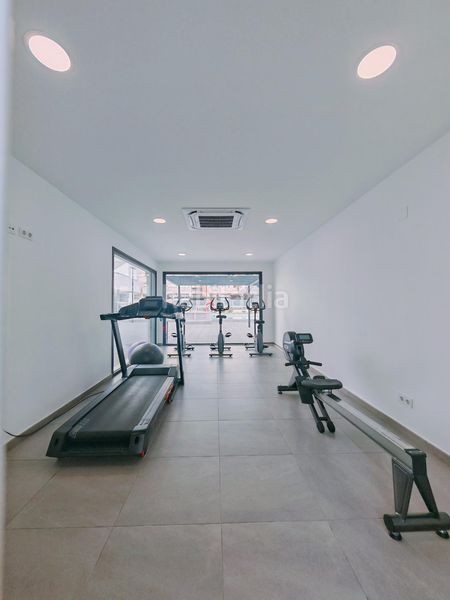 Foto c24c31bf-7888-4ccd-9ffe-ba1443e962b1. Pis amb aparcament piscina a Casines Puerto Real