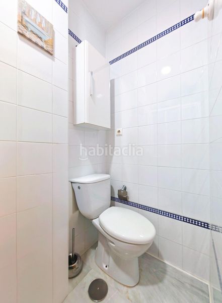 Foto e75e9e9a-cdd3-410e-b105-329b45fbe9d4. Casa adossada amb calefacció aparcament a Camposoto - Gallineras San Fernando