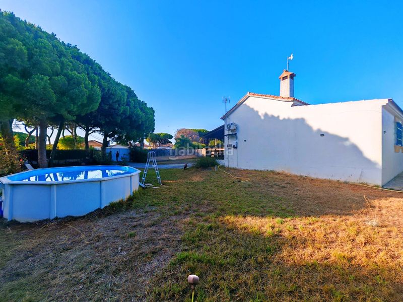 Foto bd46c00e-b621-4ca5-b102-89c75e7fac90. Xalet amb aparcament piscina a Las Lagunas - Campano Chiclana de la Frontera