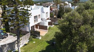Gebäude in Zahora. Para inversores y particulares exclusivo complejo turístico en z