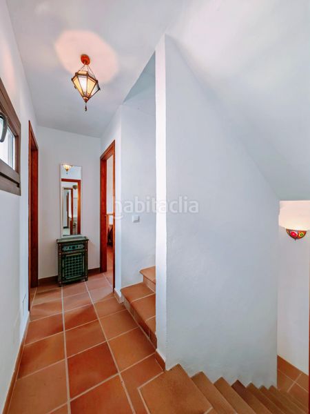 Foto 420acd78-dad4-4bd4-acf1-f47fb057a5f5. Edificio in Zahora Barbate