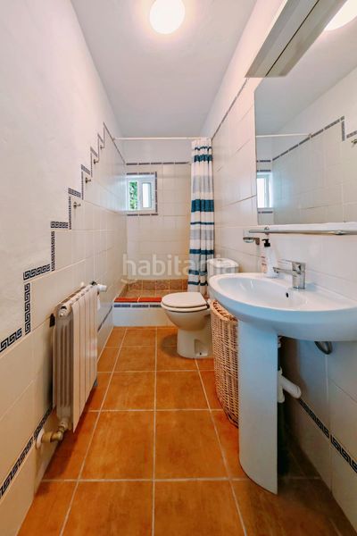 Foto c4fa0a30-91d0-4a5d-a161-d441fba31d3b. Edificio in Zahora Barbate