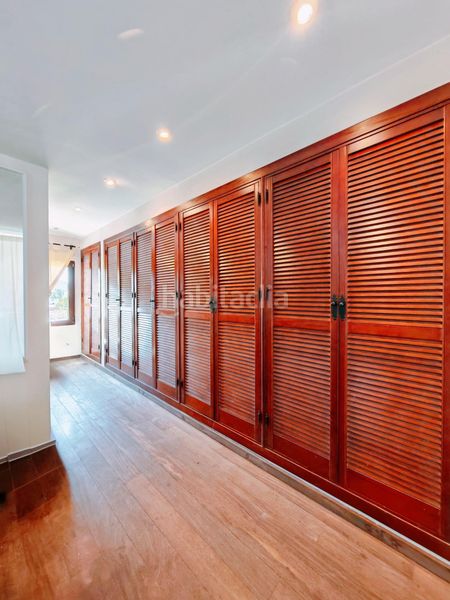 Foto cdfce877-c469-4351-b594-4c8becf614fa. Edificio in Zahora Barbate