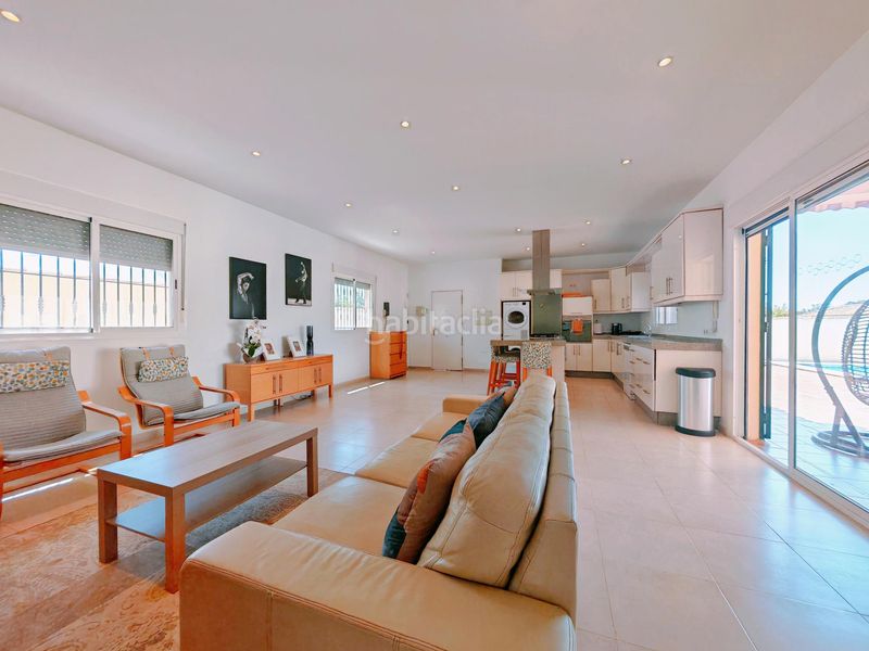 Foto 7080aed1-f06a-474a-a476-2c8b5d817ccd. Chalet en Las Lagunas - Campano Chiclana de la Frontera