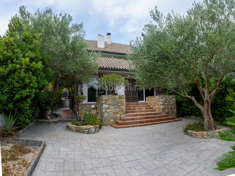 Foto 06bdbcc4-81f7-4512-87fb-184b9f9ca31c. Casa amb xemeneia calefacció aparcament piscina a Agullana