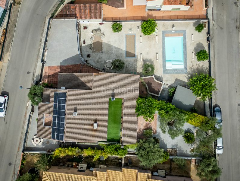 Foto 8da7b1b7-53c5-4373-9103-c8ff73b310ef. Casa amb xemeneia calefacció aparcament piscina a Agullana