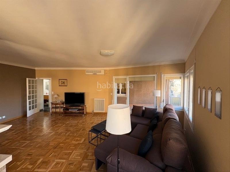 Foto 0be3a2bc-5fda-4c0f-9a1b-667515b03bcc. Appartement avec cheminée chauffage parking dans Centre Figueres