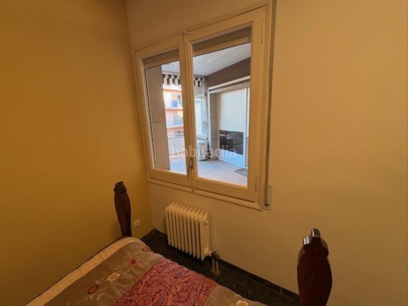 Foto 0deeec14-033d-4127-bb19-349e3f6840db. Appartement avec cheminée chauffage parking dans Centre Figueres