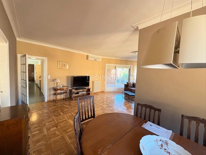 Foto 31421170-4fdb-493a-a62e-0efbfe036c29. Appartement avec cheminée chauffage parking dans Centre Figueres