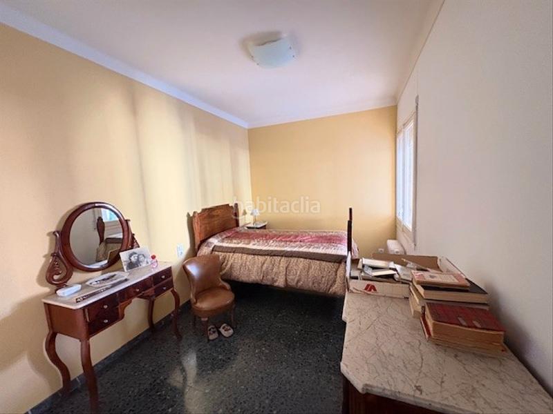 Foto d3ef1aa4-5024-48f9-9453-9f9f4294caf7. Appartement avec cheminée chauffage parking dans Centre Figueres