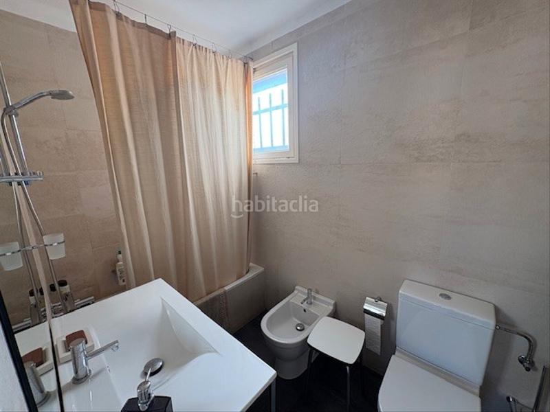 Foto d7f39e6a-f998-43eb-ba31-5db63723e73d. Appartement avec cheminée chauffage parking dans Centre Figueres