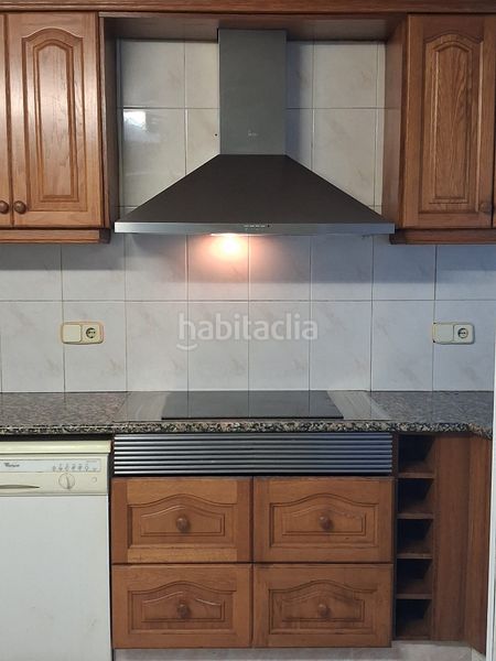 Foto 0a7251c8-e4e0-4125-9fb1-c6f9f7e50fd5. Casa amb xemeneia calefacció aparcament a Cantallops