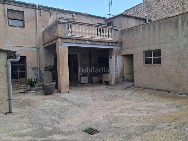 Foto 4322771d-d30a-4491-b0e2-7315c4d9b731. Casa amb xemeneia calefacció aparcament a Cantallops