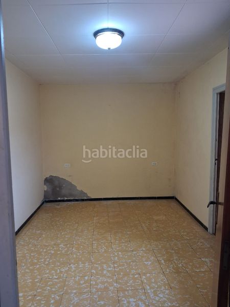 Foto db90c090-4084-4e89-b7e0-8950b26a4510. Casa amb xemeneia calefacció aparcament a Cantallops
