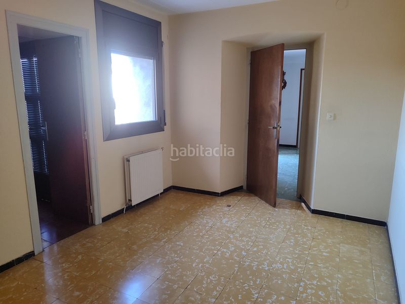 Foto e17139b3-b33f-4f14-90e7-180731b9177d. Casa amb xemeneia calefacció aparcament a Cantallops