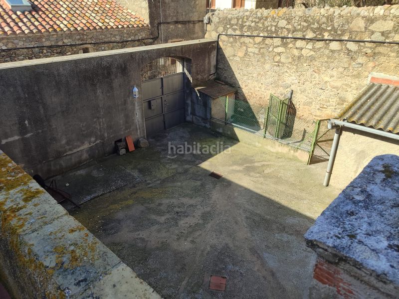 Foto e75bbc06-a213-4c41-94d1-b3780e96d21f. Casa amb xemeneia calefacció aparcament a Cantallops