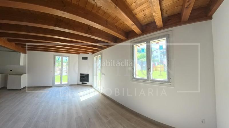 Foto eecf7ba5-68d5-47fd-ae49-d721ef3a86c8. Maison jumelée avec chauffage parking dans Donamaria