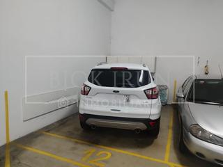 Aparcament cotxe  Calle navegantes. Se vende raya de garaje en belaskoenea