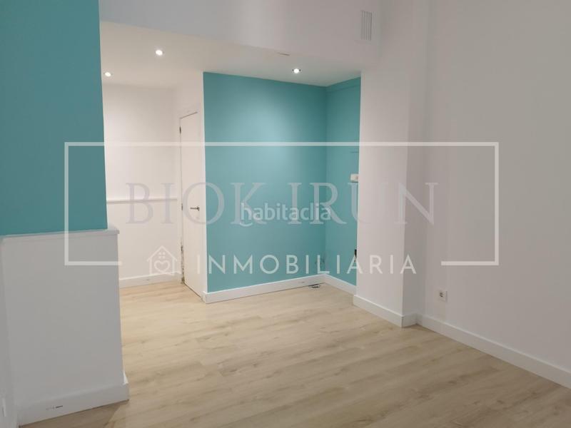 Foto a63655e6-f905-4da6-9565-be867b3e9446. Location local commercial dans Centro - Mendibil - Santiago Irun