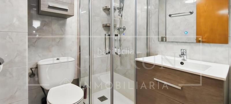 Foto fa91957d-9f76-493a-82bb-3c81cc4892e4. Pis amb calefacció aparcament a Intxaurrondo Donostia - San Sebastián